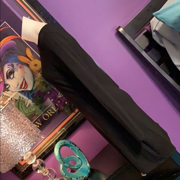 WHBM dress criss/cross shoulder design. S - Picture 4 of 8